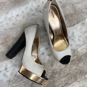 Mossimo Heels